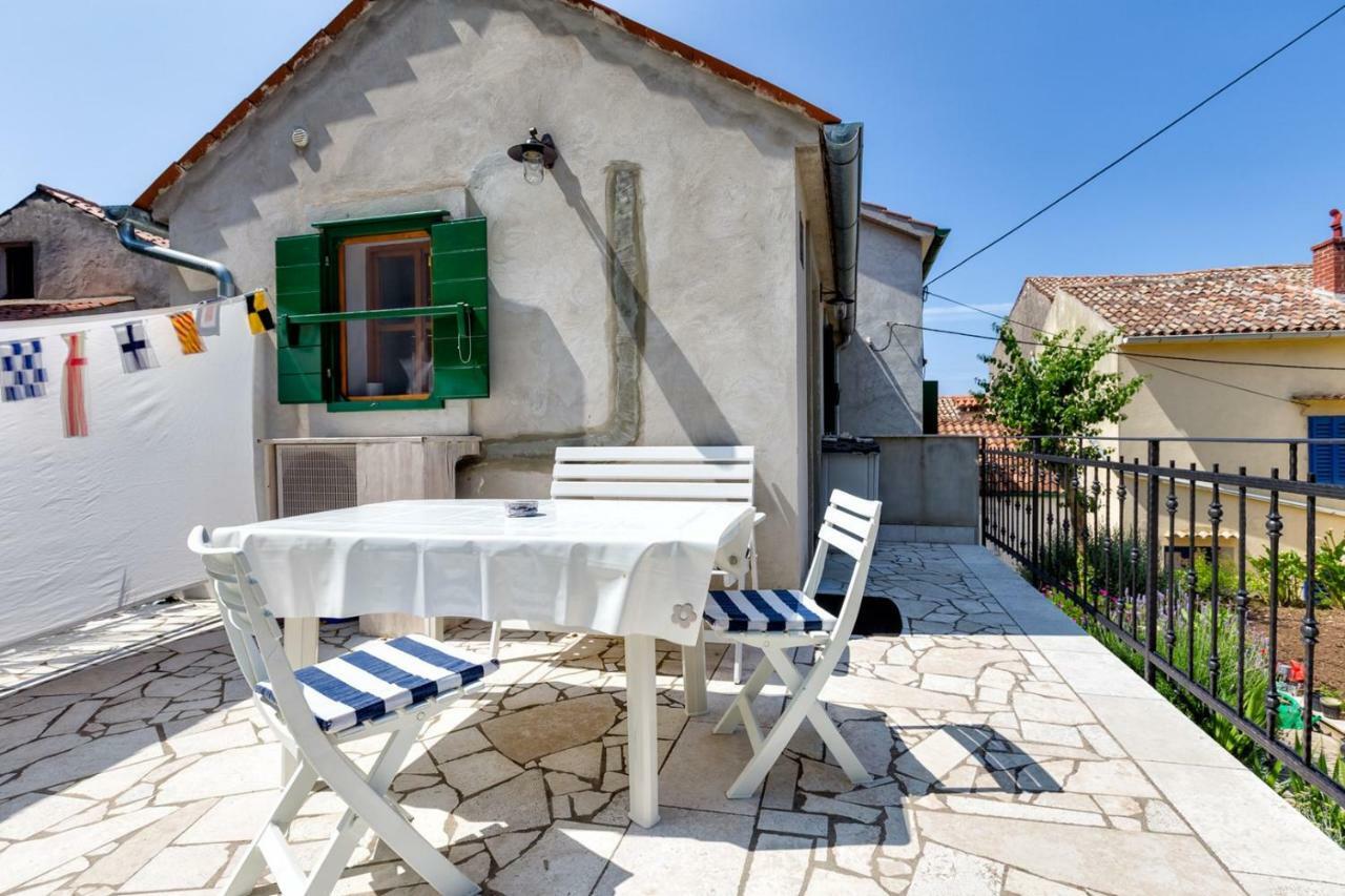 Apartments Nautica, Mali Losinj Bagian luar foto