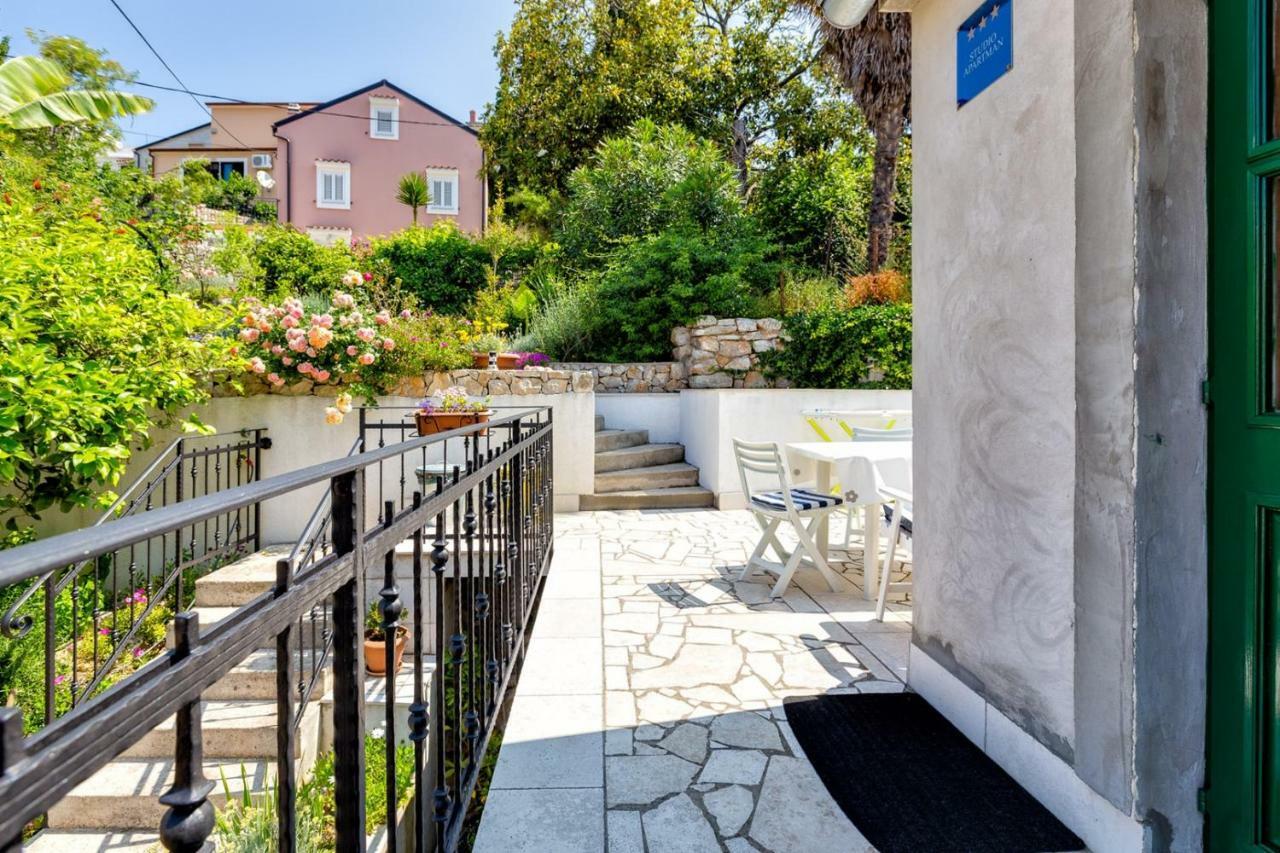 Apartments Nautica, Mali Losinj Bagian luar foto