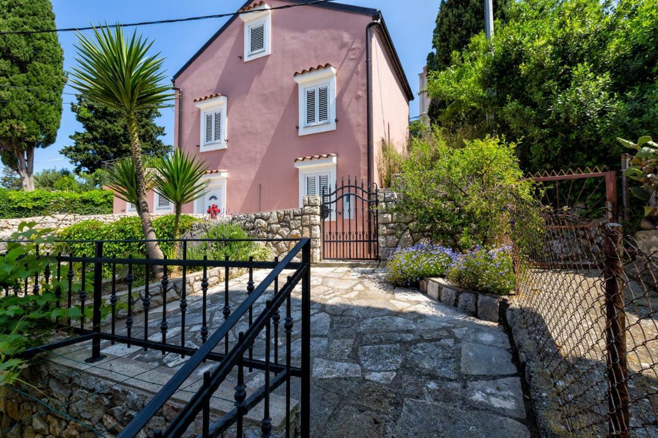 Apartments Nautica, Mali Losinj Bagian luar foto